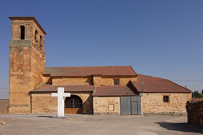 Archivo Cabezabellosa de la Calzada, Iglesia