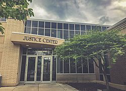 Carver County Justice Center, Minnesota (34480327800).jpg