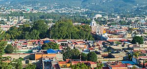 Archivo:Centro-Histórico---Ciudad-de-Tlaxcala