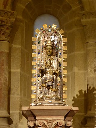 Church of Santa María, Ujué 07.jpg