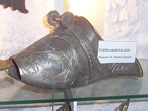 Archivo:Estribo antiguo