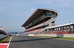 Archivo:F1 Circuit de Catalunya - Tribuna