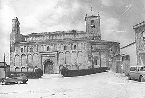 Archivo:Fundación Joaquín Díaz - Iglesia parroquial de San Juan Bautista - Fresno el Viejo (Valladolid)
