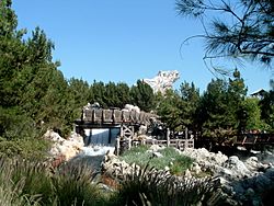Archivo:Grizzly River Geysers