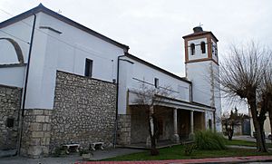 Archivo:Iglesia de Fresneda de Cuéllar