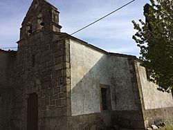Igrexa parroquial de Mañente.JPG