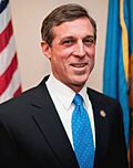 Archivo:John C. Carney Jr. official portrait 112th Congress