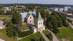 Kirkkonummen kirkko 2022-07-22.jpg