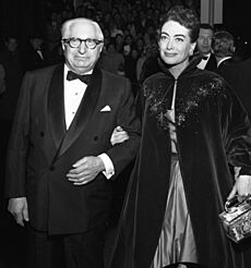 Louis B Mayer and Joan Crawford.jpg