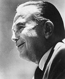 Ray kroc 1976.jpg