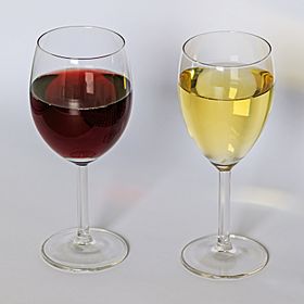 Red and white wine 12-2015.jpg