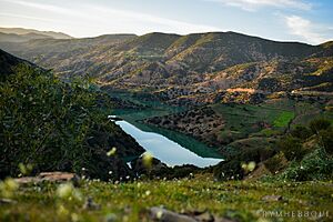 Archivo:Snake lake
