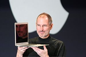 Archivo:Steve Jobs with MacBook Air