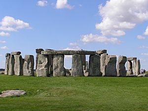 Archivo:Stonehenge2007 07 30