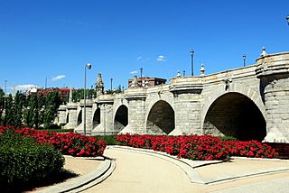 Un paseo a media tarde por los alrededores del río Manzanares (14170903005).jpg