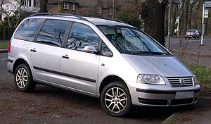 Archivo:VW Sharan