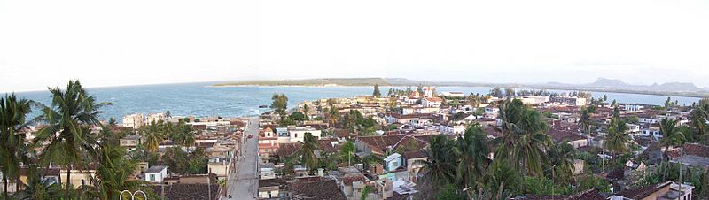 Archivo:Vista Panorámica Centro Histórico de Gibara