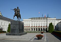 Archivo:Warszawa Pałac Prezydencki 2011