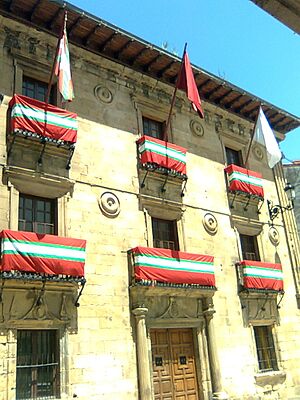 Archivo:Zarauzko Udaletxea