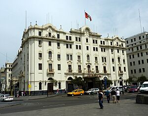 Archivo:2010-0109-Lima-HotelBolivar