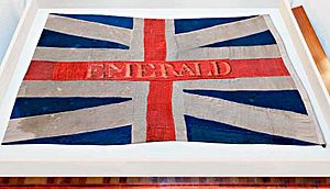 Archivo:Bandera-de-la-fragata-emerald-1797-MRMC