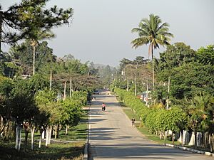 Barrio Las Delicias, Poptún, Petén, Guatemala.JPG
