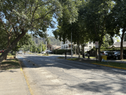 Calle Pedro de Valdivia Norte hacia el Cerro San Cristóbal, 2024.png