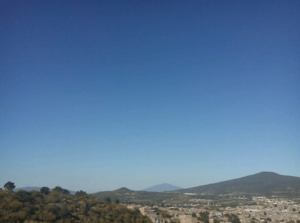 Archivo:Cerros de Uriangato