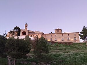 Archivo:Ermita de Nuestra Señora del Pueyo