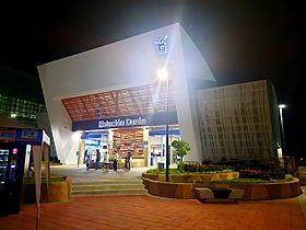 Estación Durán del sistema de transporte aerosuspendido Aerovía, en Guayaquil, Ecuador