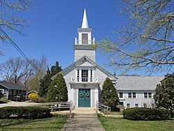 First Baptist Church, Pocasset MA.jpg