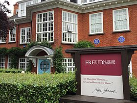 Freud Museum (19998659773).jpg