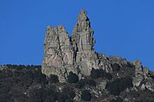 Archivo:Los Frailes - panoramio (2)