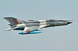 Archivo:MiG-21 Lancer C cropped