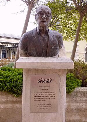 Archivo:Miranda de Ebro - En memoria de Félix Padín Gallo