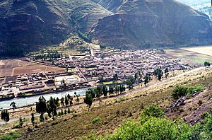 Archivo:Pisac1