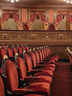 Archivo:Sala Principal Teatro Colón 1