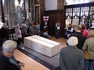 Archivo:Tomb of Richard III, Leicester Cathedral