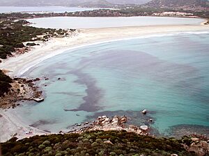 Archivo:Vista da torre porto giunco villasimius