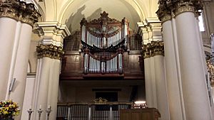 Archivo:Órgano Catedral de Bogotá 2