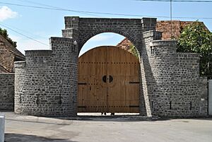 Archivo:İçəri bazar1