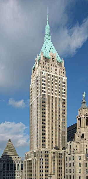 Archivo:40 Wall Street