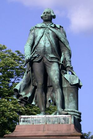 Archivo:Albi statue laperouse