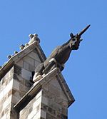 Archivo:Gàrgola unicorn absis catedral Barcelona