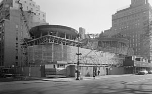 Archivo:Guggenheim Museum construction LOC gsc.5a25494