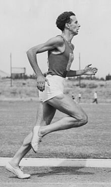 John Landy 1954.jpg