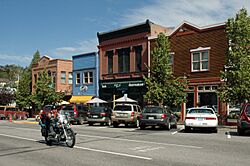 Midland Avenue, Basalt, 2009.jpg
