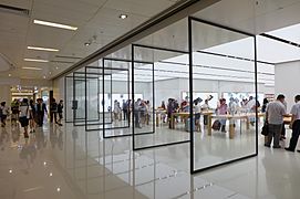 New Town Plaza Apple Store 201609