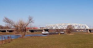 Archivo:Westervoort, de Westervoortse Brug IMG 8427 2021-02-28 14.22