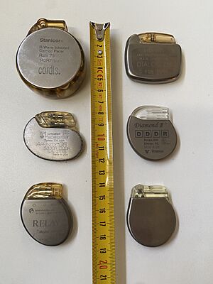 Archivo:"IMG 9174" Pacemakers with measuring cup